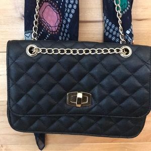 Express chain purse! Class for the classy ladies